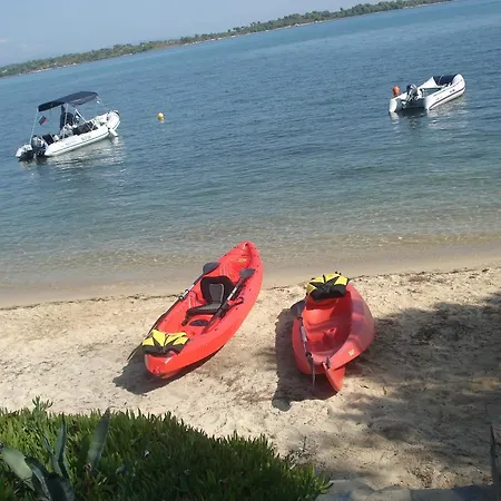 Avista بيت للعطل *